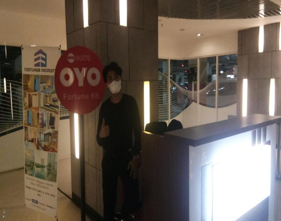 Oyo 90776 Fortune 88 Grand Kamala Lagoon Bekasi Exterior foto